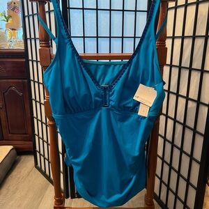 Liz Claiborne size 22 blue bathing suit top NWT